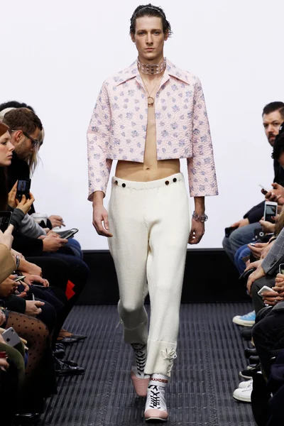 Look 23